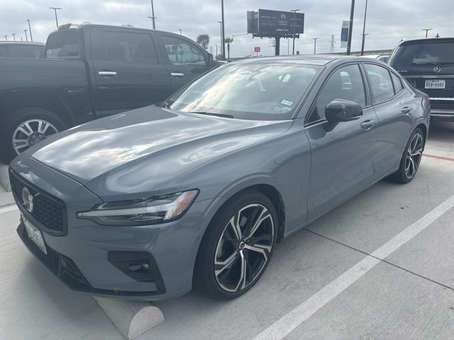 2024 Volvo S60 Plus