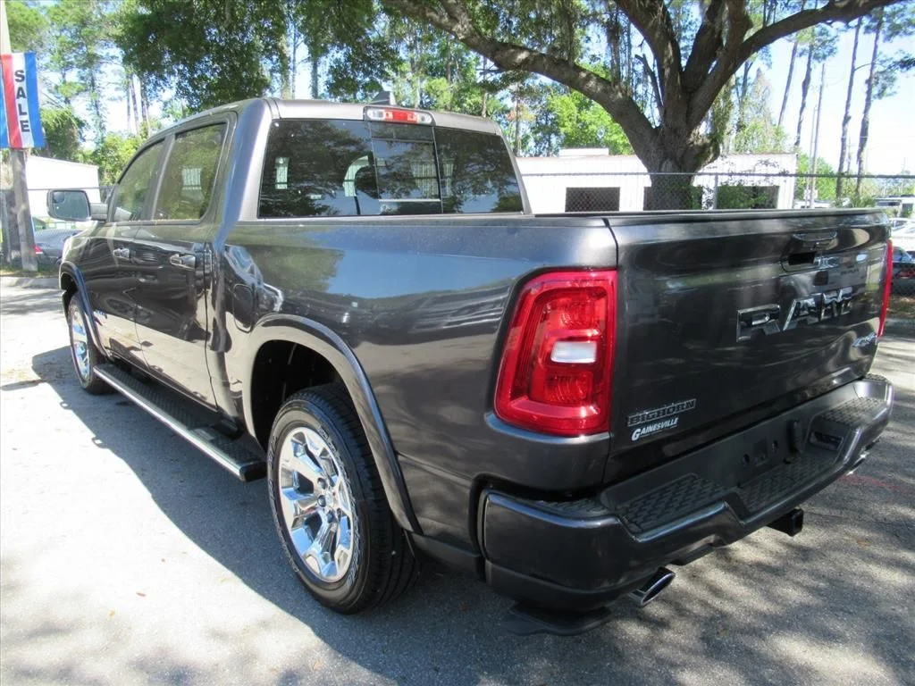New 2026 Granite Crystal Metallic Clear-Coat Exterior Paint RAM Big Horn/Lone Star image 5
