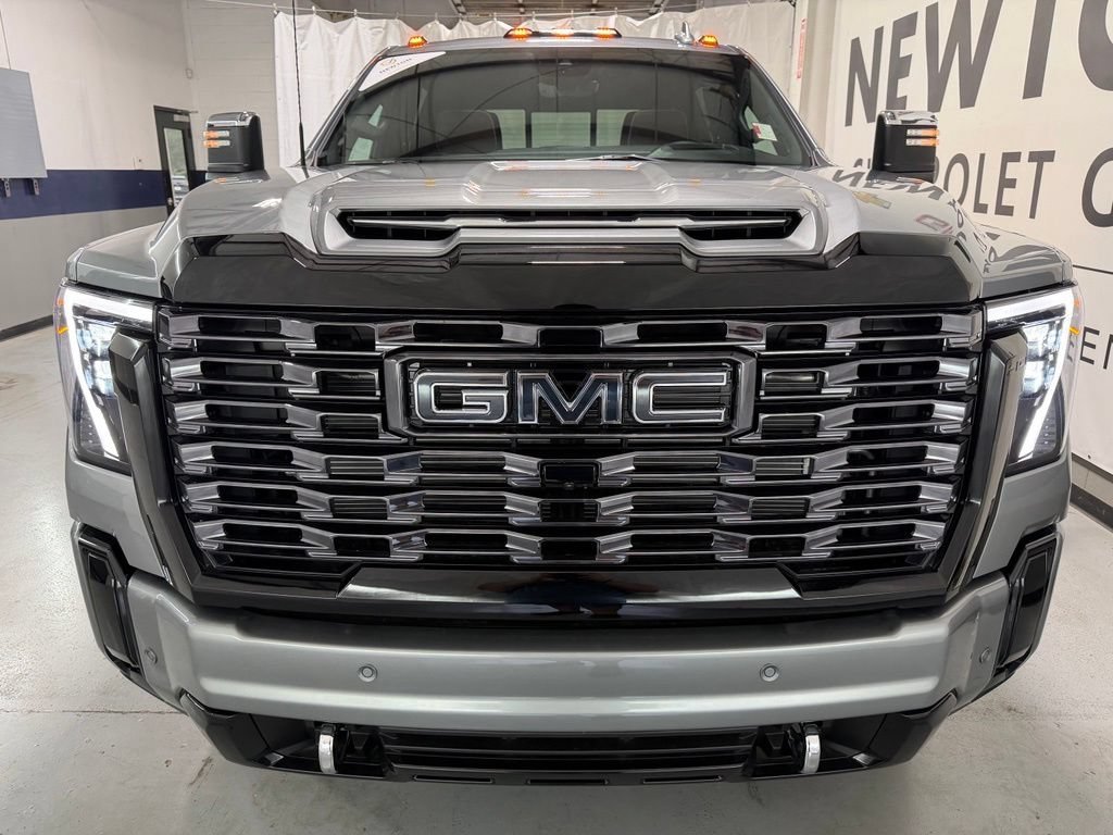 New 2026 Sterling Metallic GMC Denali Ultimate DRW image 43
