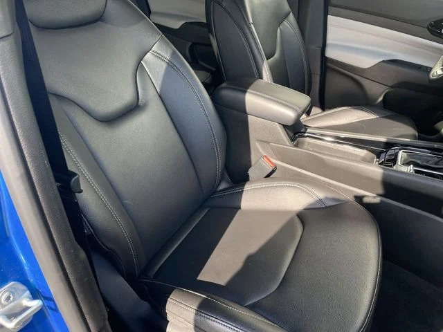 Used 2025 Blue Jeep Limited image 23