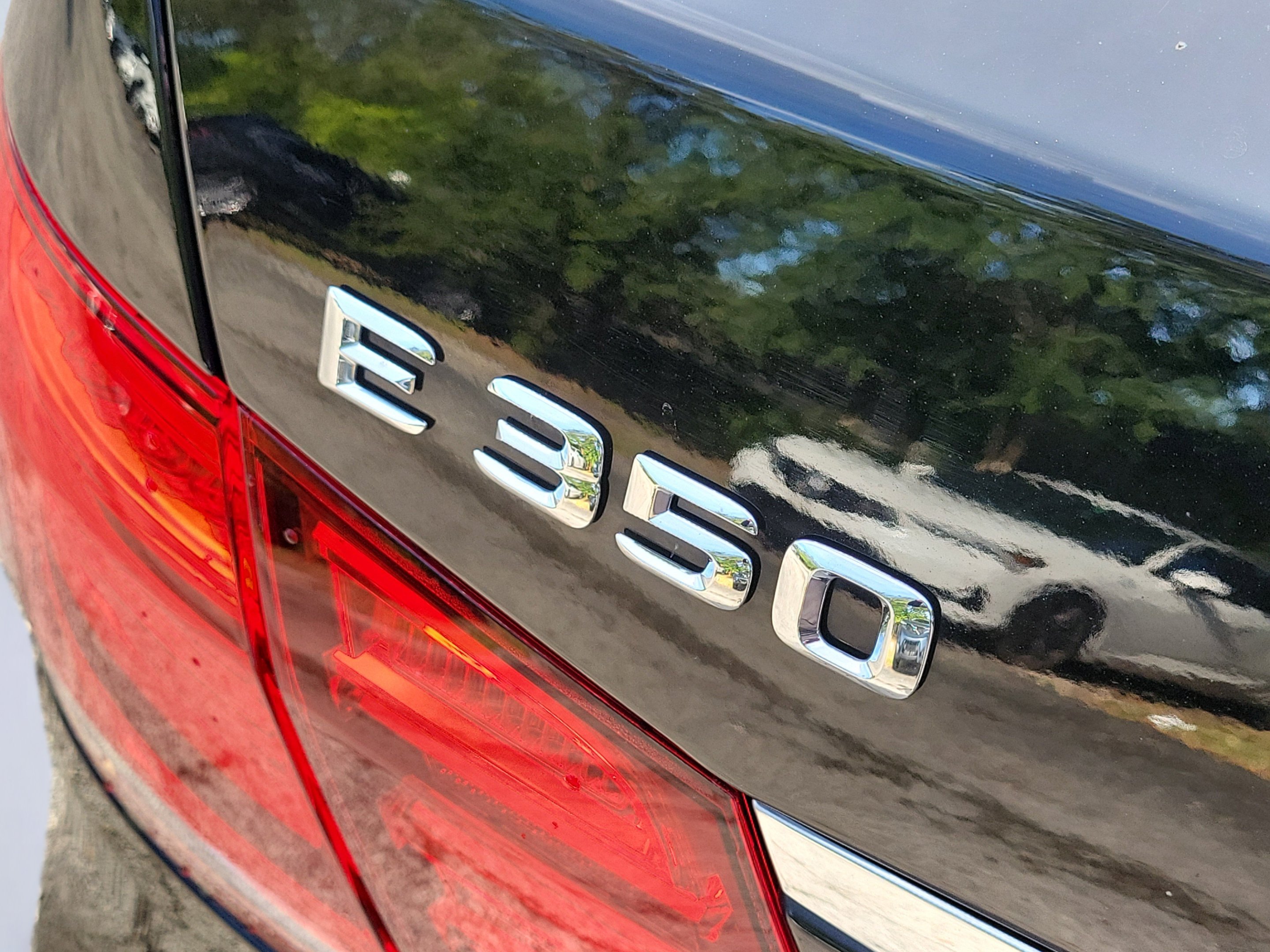 Used 2016 Black Mercedes-Benz E 350 image 5