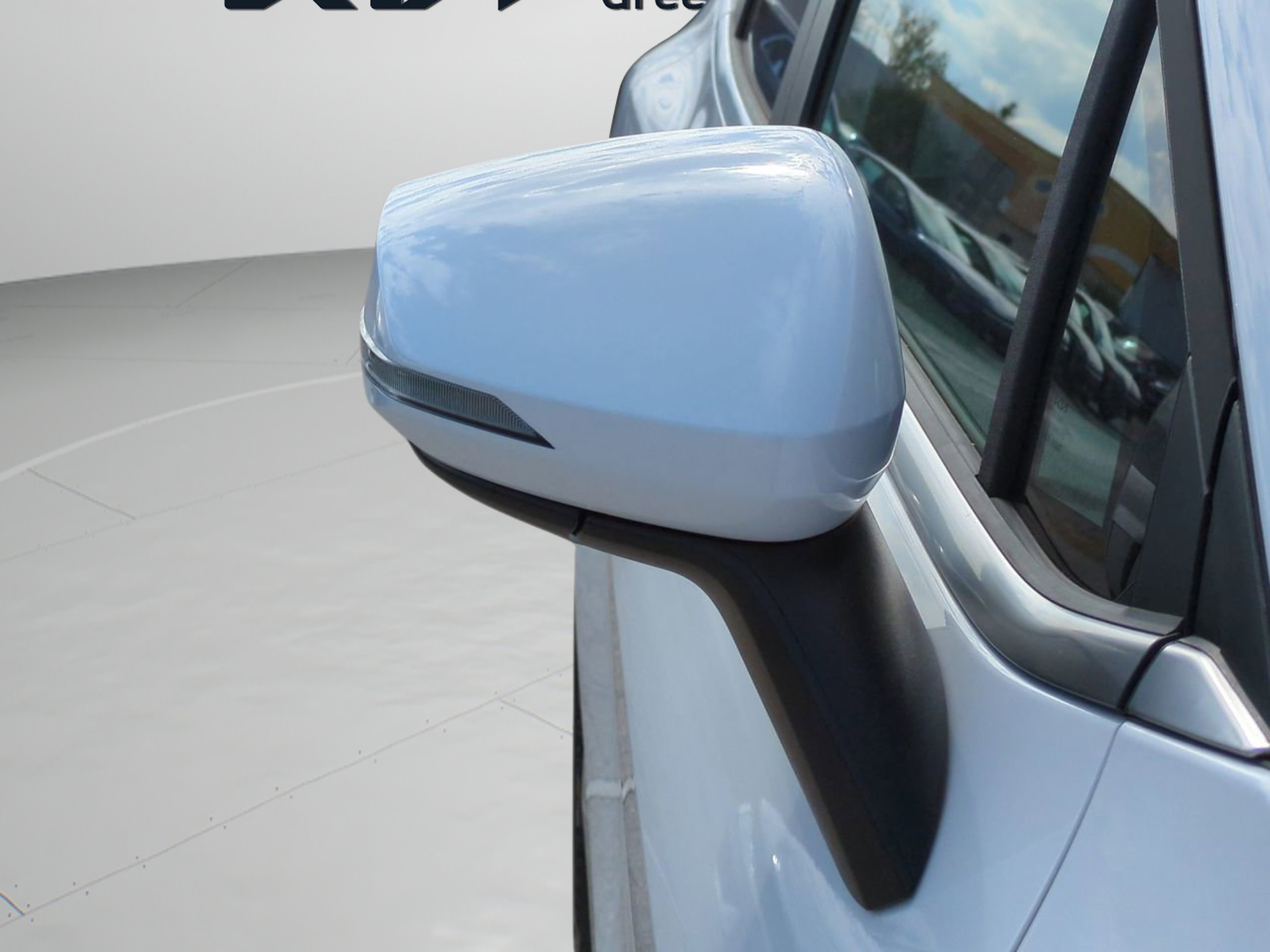 New 2026 Glacial White Pearl Kia EX image 34