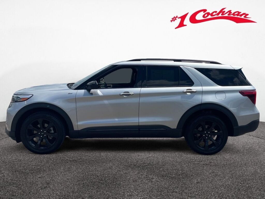 Used 2024 Iconic Silver Ford ST-Line image 28