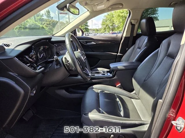 Used 2021 Red Buick Essence image 9
