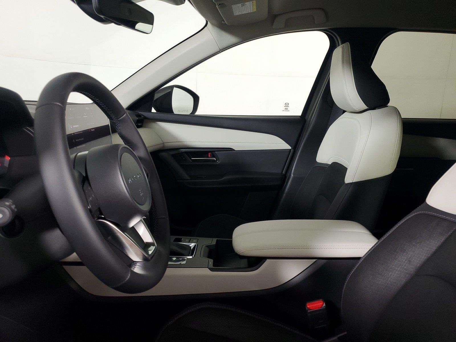 New 2026 Jet Black Mica Mazda 2.5 S Preferred AWD image 22