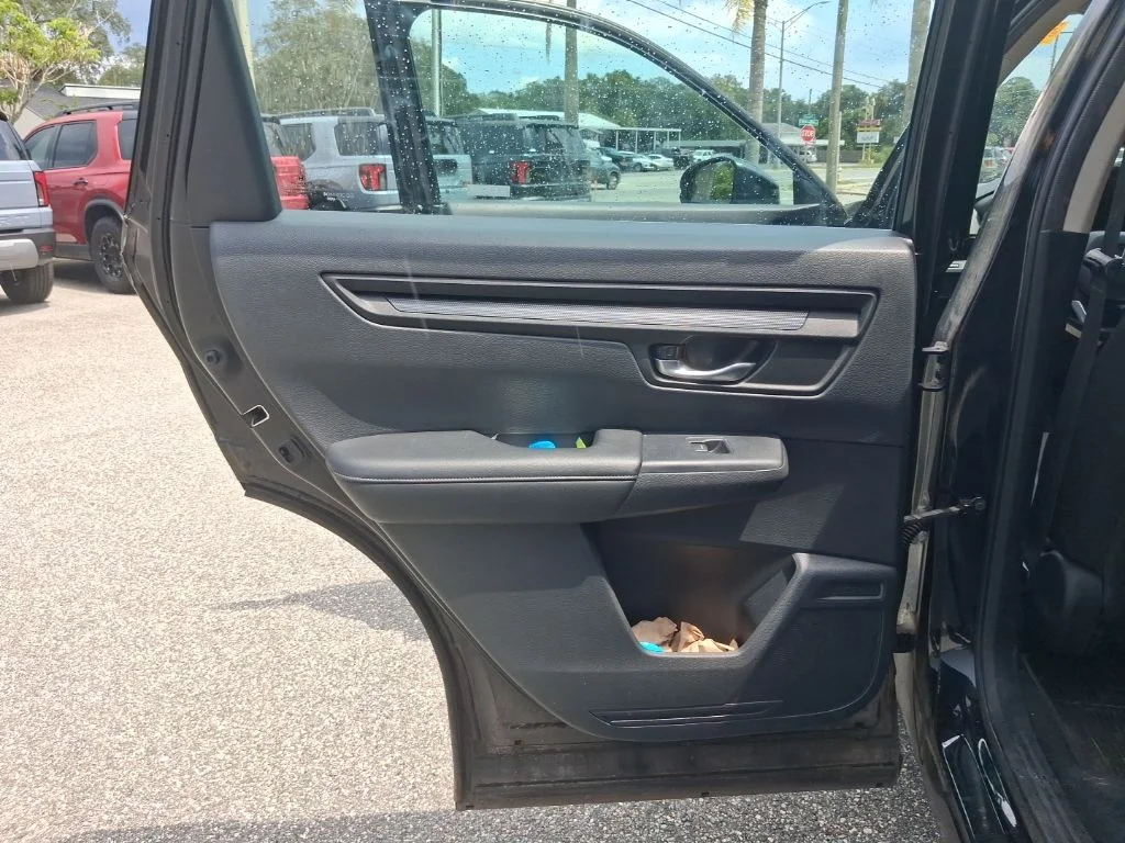 Used 2023  Honda LX image 22