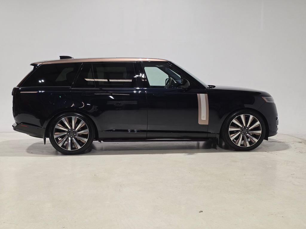 New 2026 Constellation Blue Ultra Metallic Gloss Land Rover SV image 4