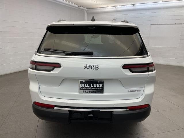 New 2025 Bright White Clear-Coat Exterior Paint Jeep Limited image 4