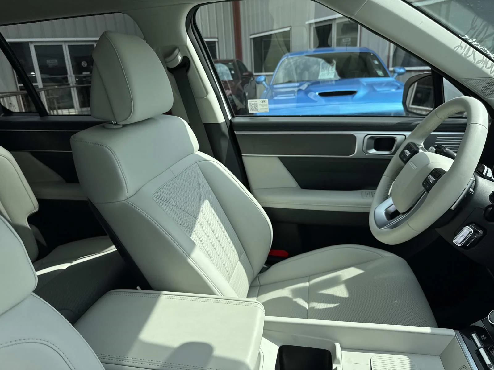 Used 2025 Serenity White Hyundai SEL image 10
