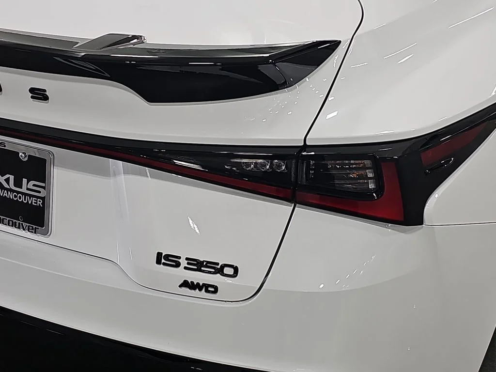 New 2026 Ultra White Lexus F SPORT DESIGN AWD image 32