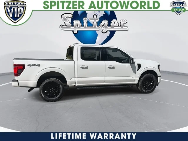 New 2026 Oxford White Ford XLT image 16