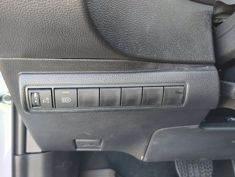 Used 2026 White Toyota LE image 11