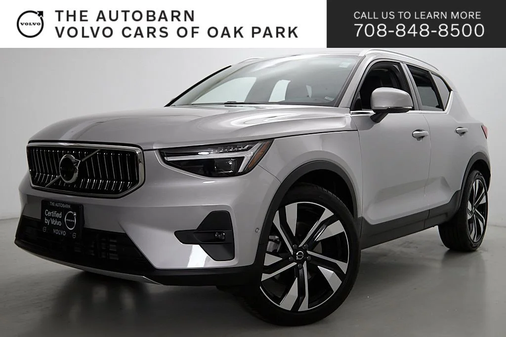 2023 Volvo XC40 B5 Ultimate Bright AWD's photo