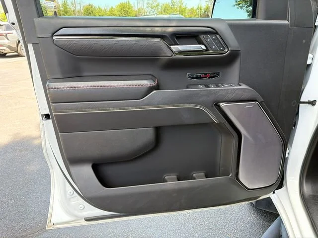 Used 2022 Summit White GMC AT4X image 10