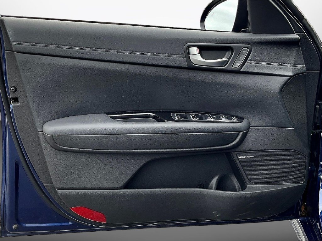 Used 2019 Blue Kia SX image 23