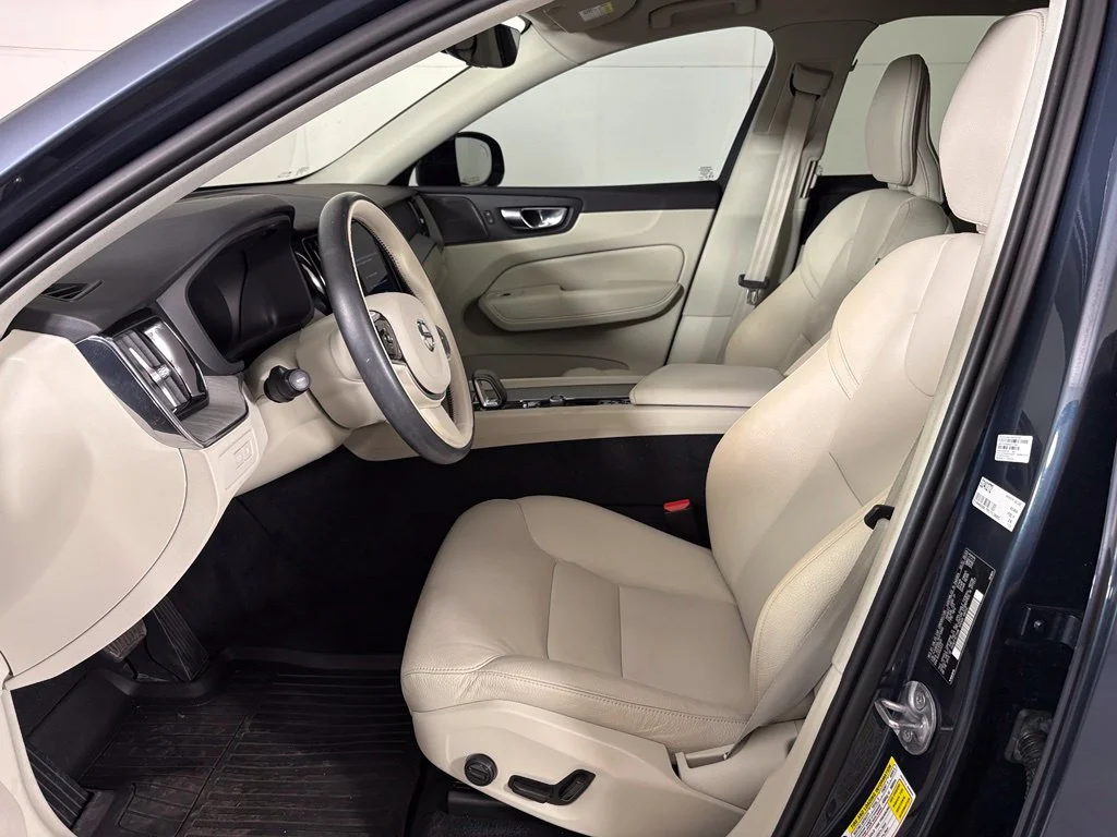 Used 2024 Blue Volvo T8 Plus Dark Theme image 14