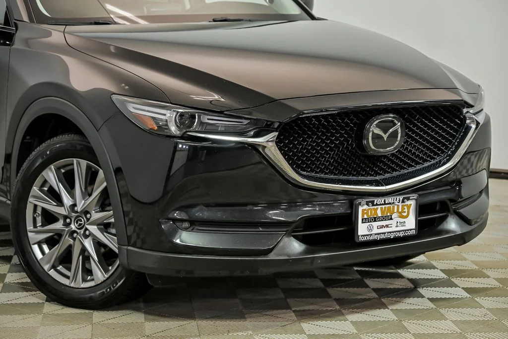 Used 2019 Black Mazda Grand Touring image 2