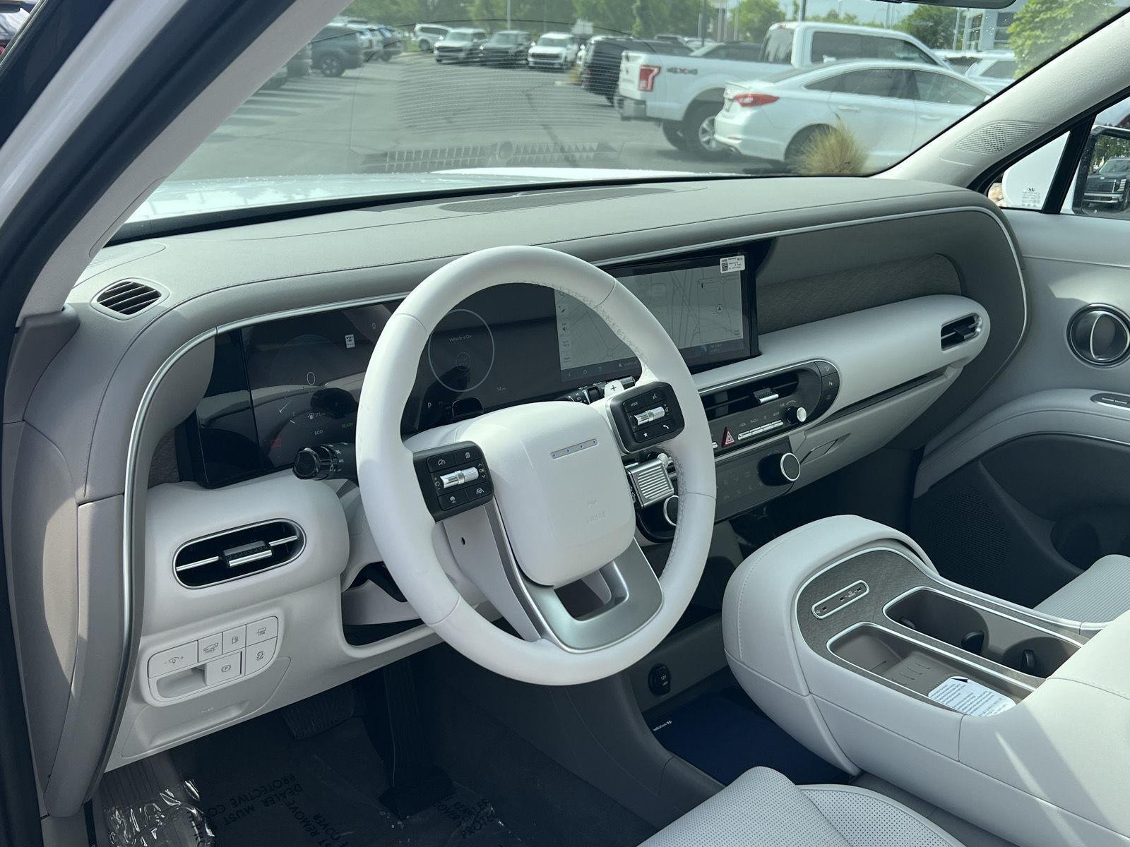 New 2026 Creamy White Pearl Hyundai SEL Premium 8P image 29