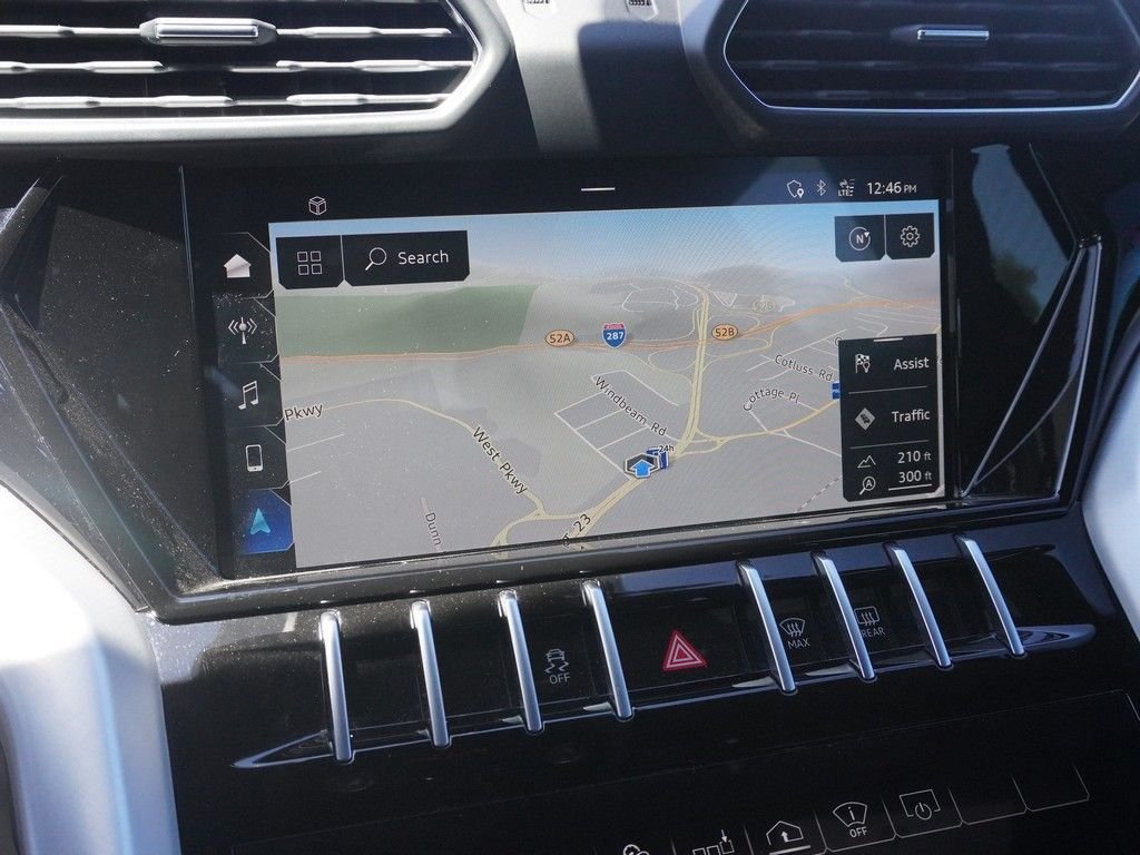 Used 2020 Black Lamborghini Base image 56