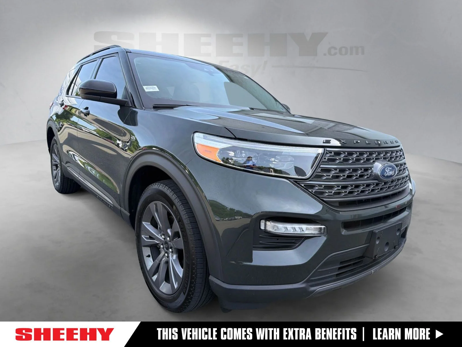 Used 2024 Green Ford XLT image 1