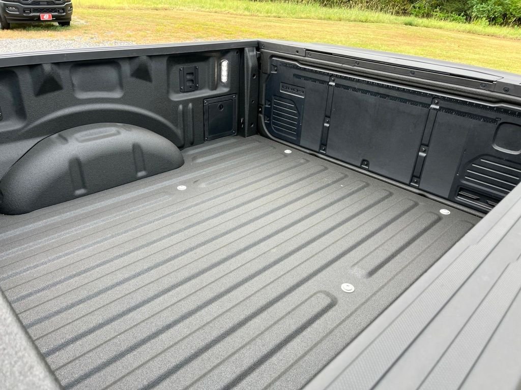 Used 2025 Green Ford Raptor image 41