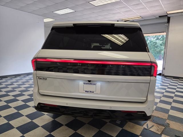 Used 2025 White Lincoln Black Label image 6