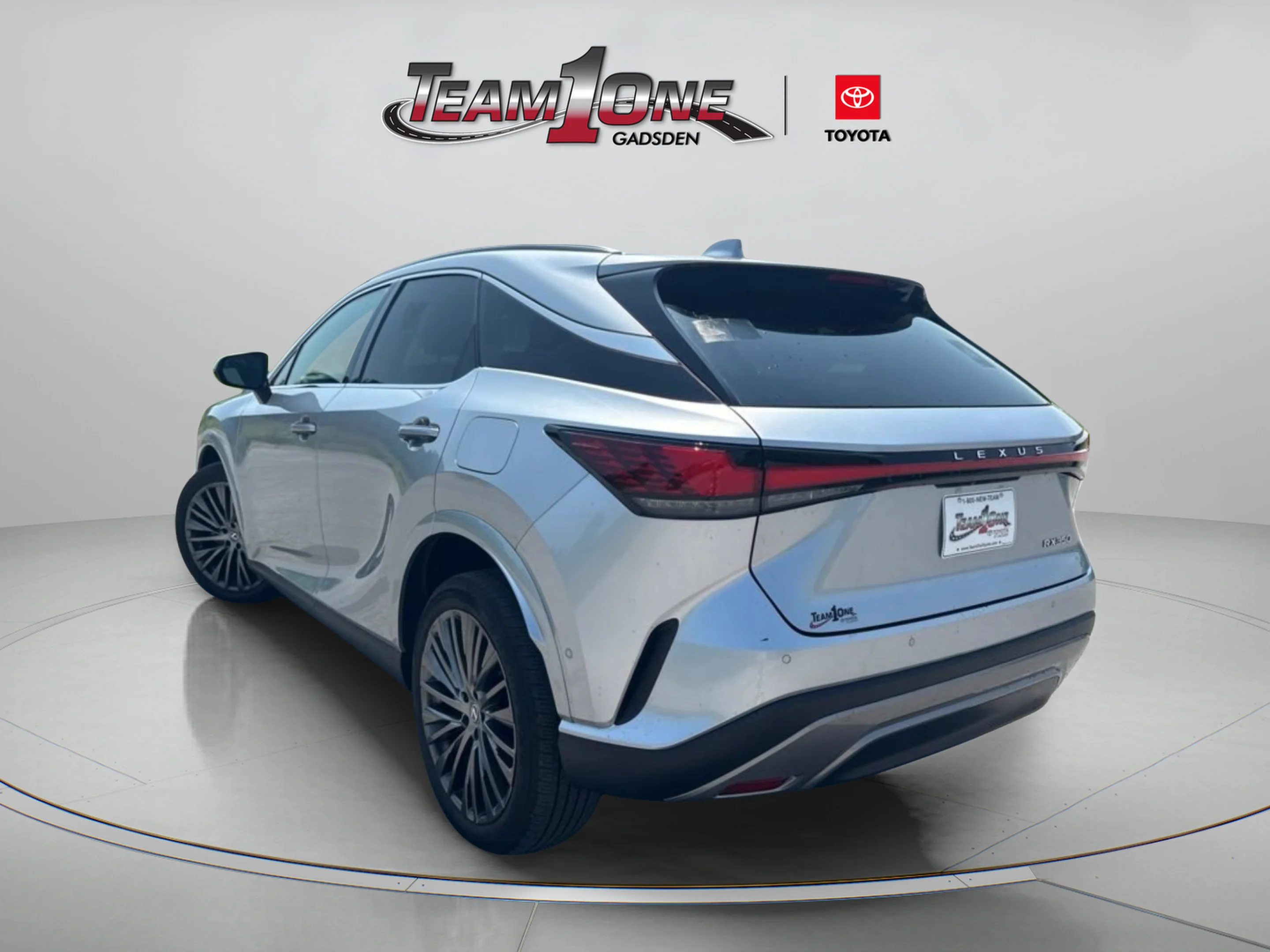 Used 2023 Iridium Lexus 350 Luxury image 4