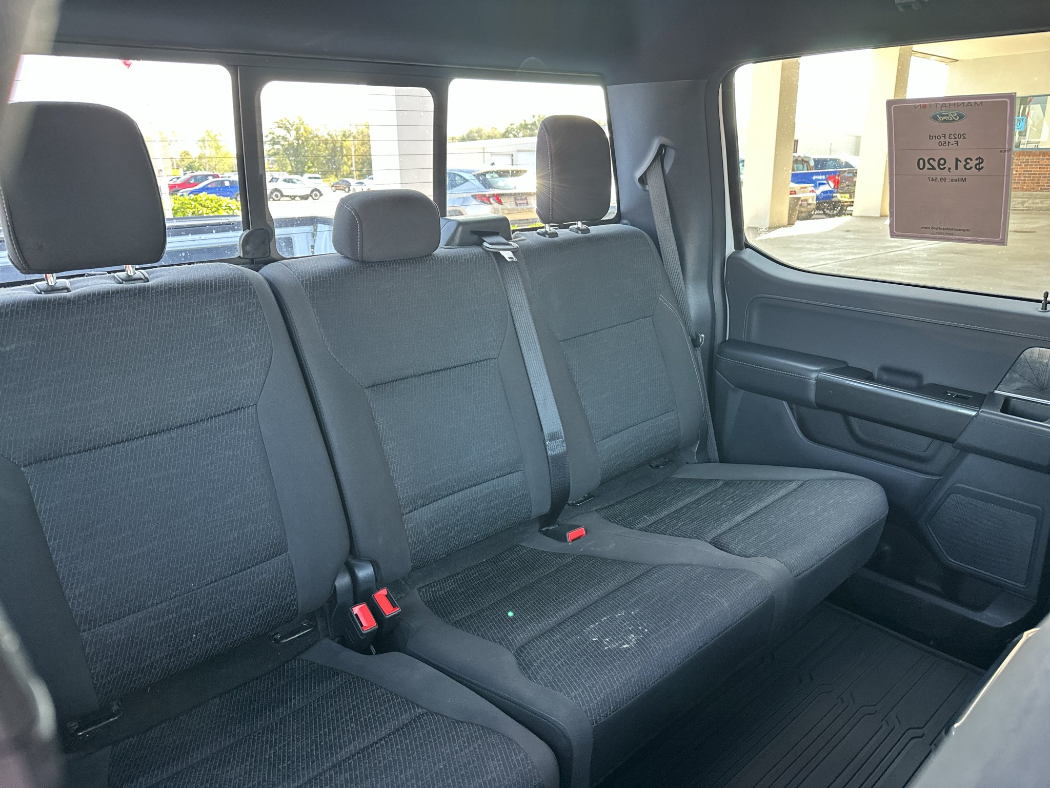 Used 2023 Oxford White Ford XLT image 36