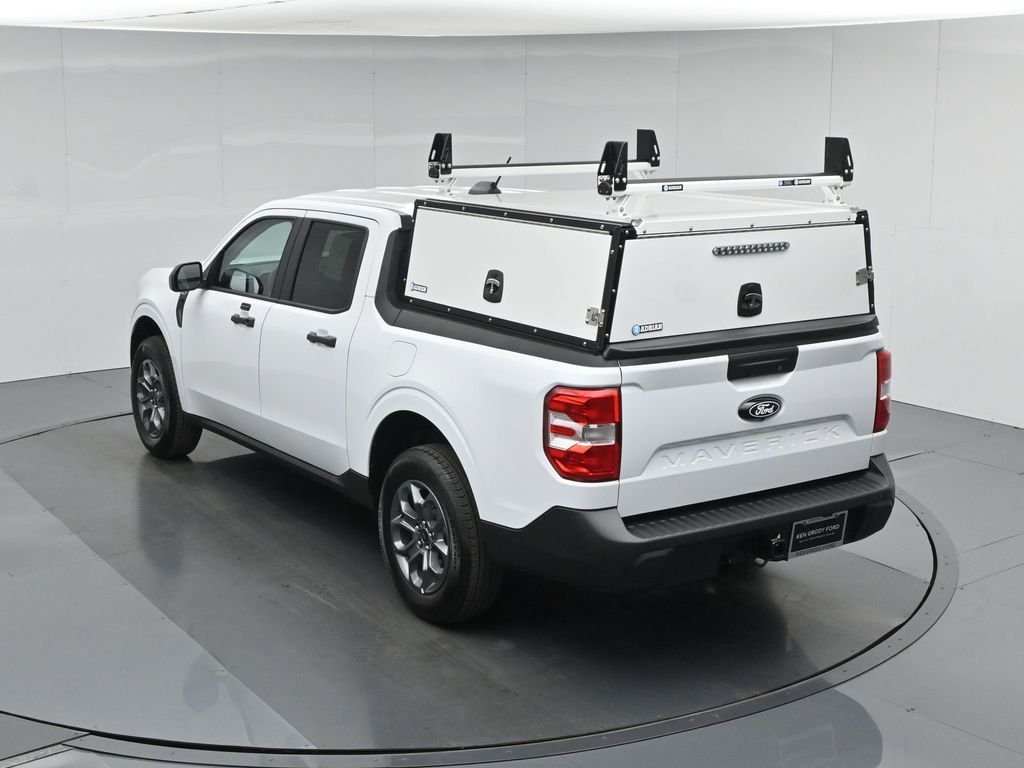 New 2026 Oxford White Ford XLT image 43