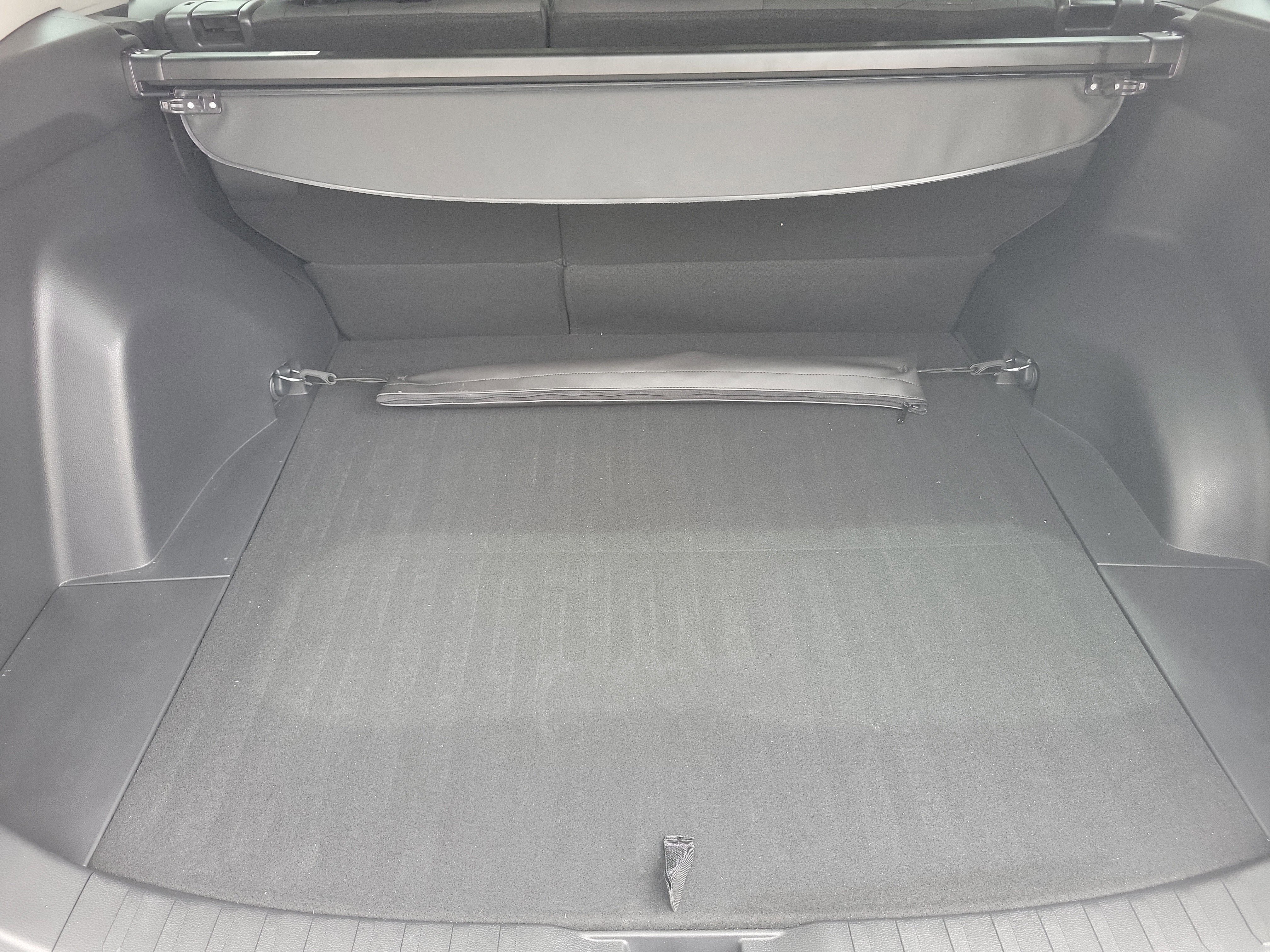 Used 2024 Ice Cap Toyota XLE image 12