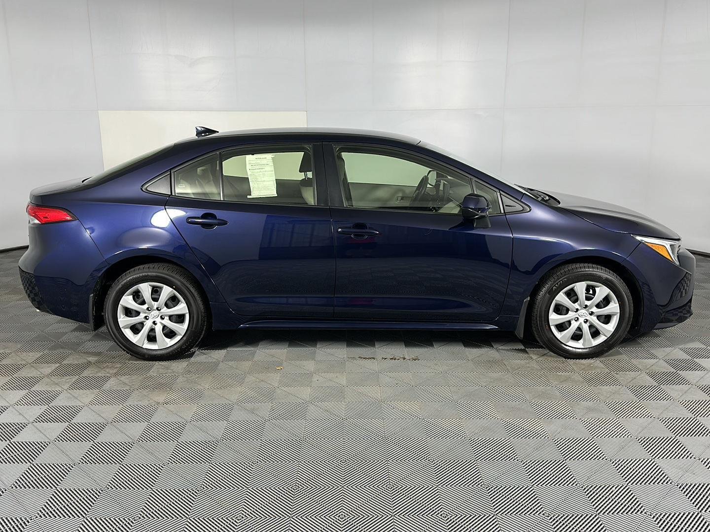 Certified Used 2025 Blueprint Toyota Hybrid LE image 23