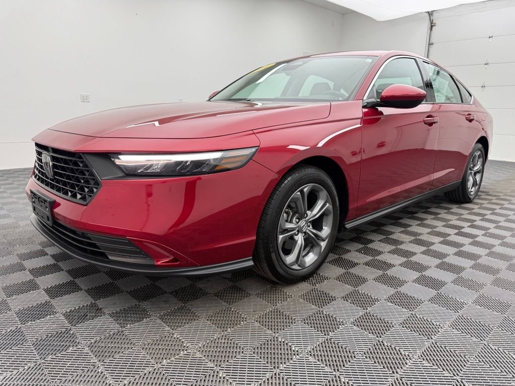 Used 2024 Red Honda EX image 2