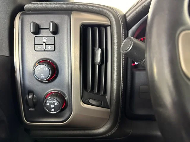 Used 2016 Iridium Metallic GMC Denali image 18