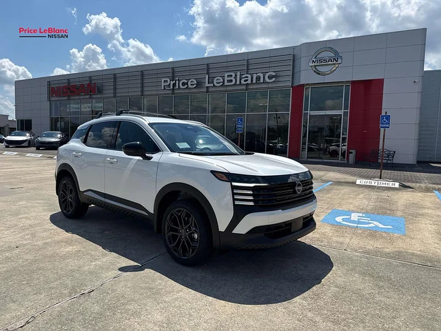 2027 Nissan Kicks SR