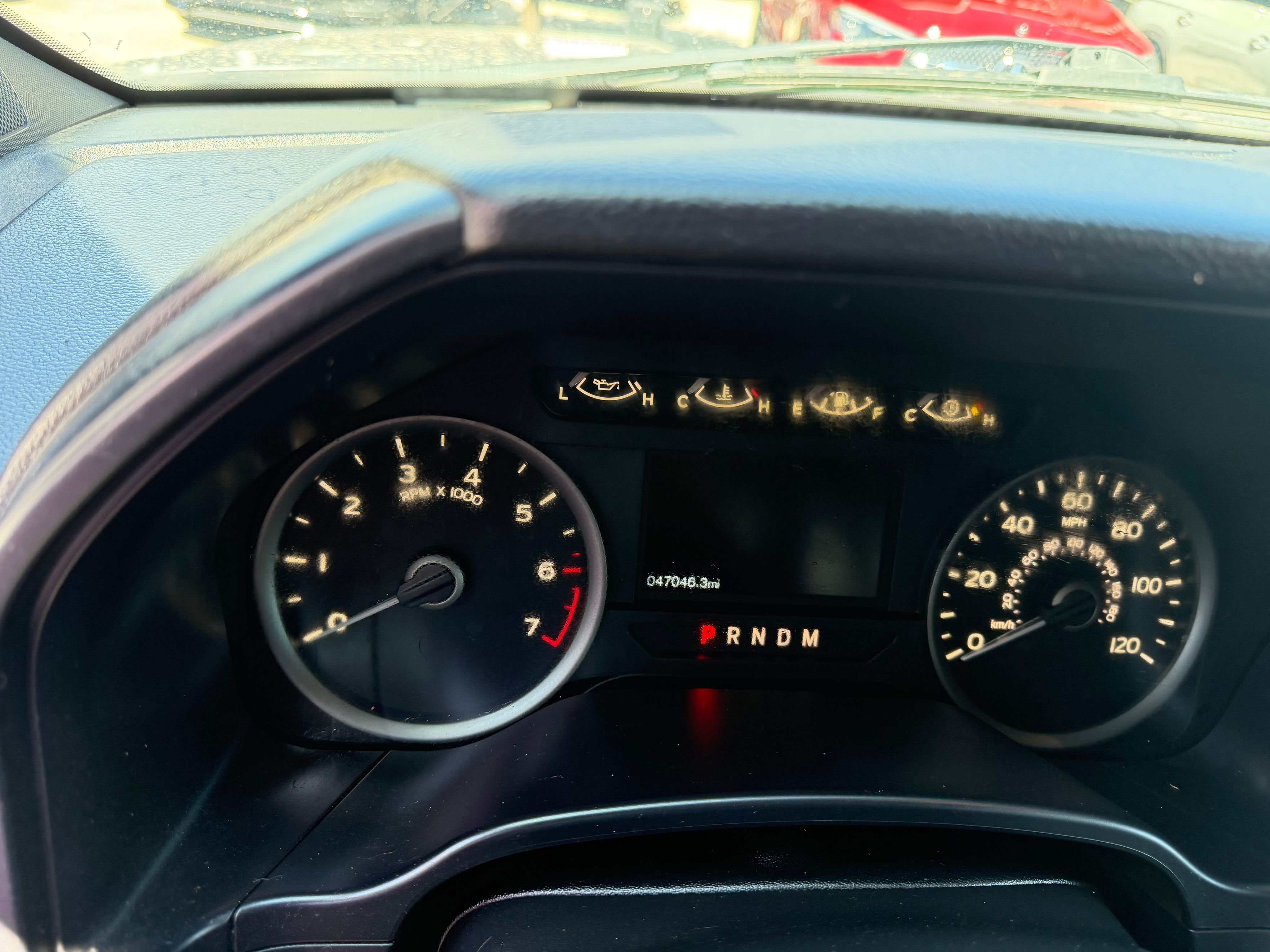 Used 2018 Ingot Silver Ford XLT image 6
