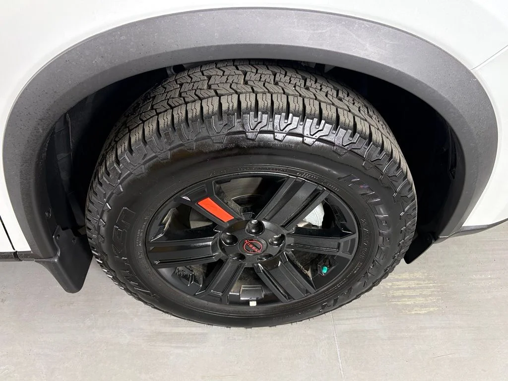 New 2026 Everest White Pearl TriCoat Nissan Rock Creek® image 11