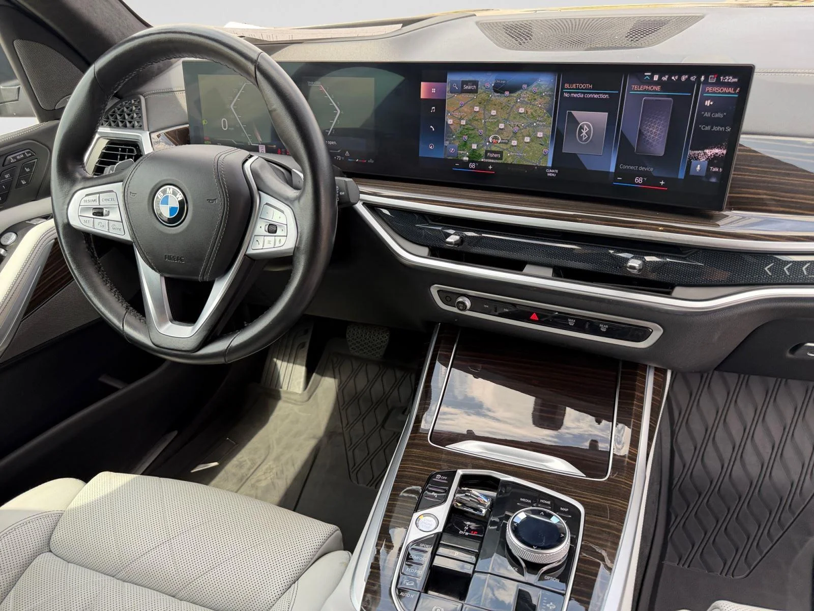 Used 2023 Black Sapphire Metallic BMW xDrive40i image 15