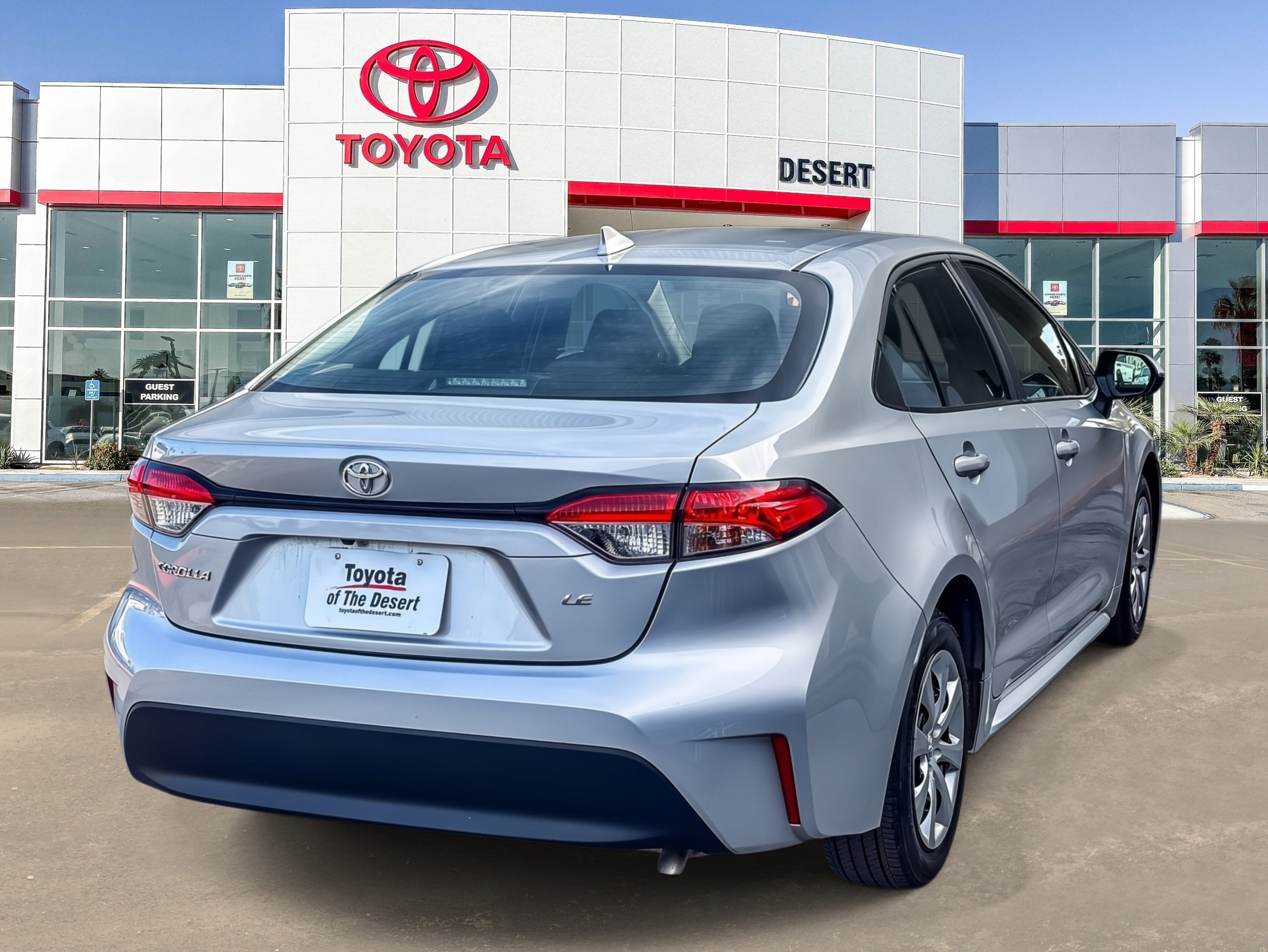 2025 Toyota Corolla LE - Photo 6