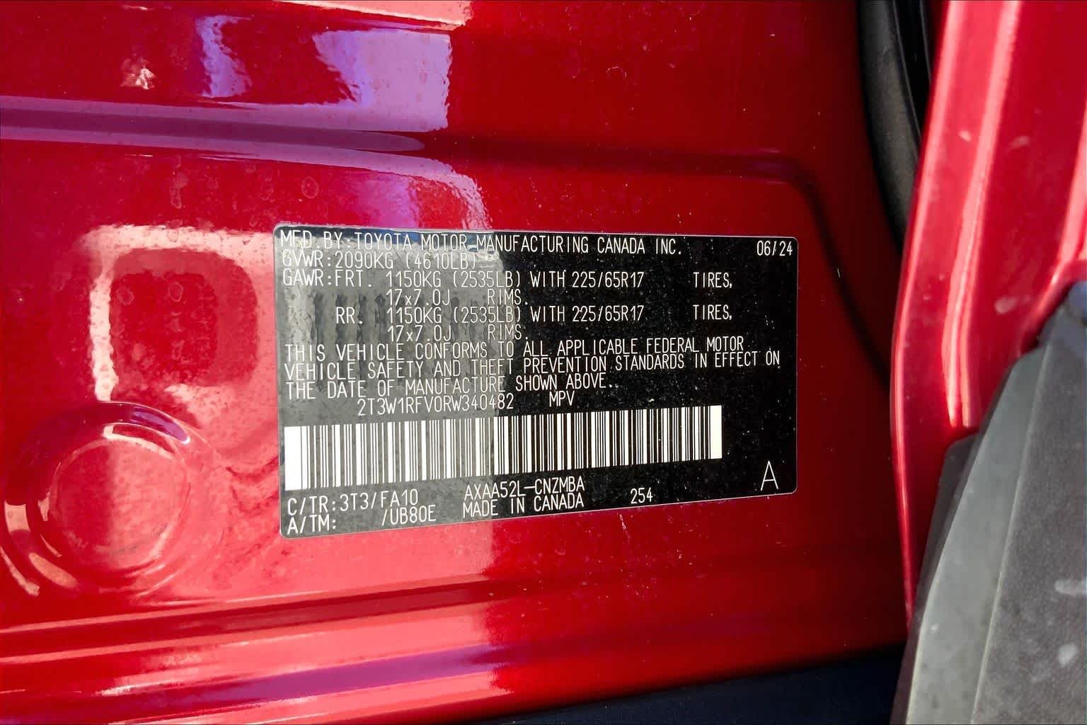 Used 2024 Ruby Flare Pearl Toyota XLE image 36