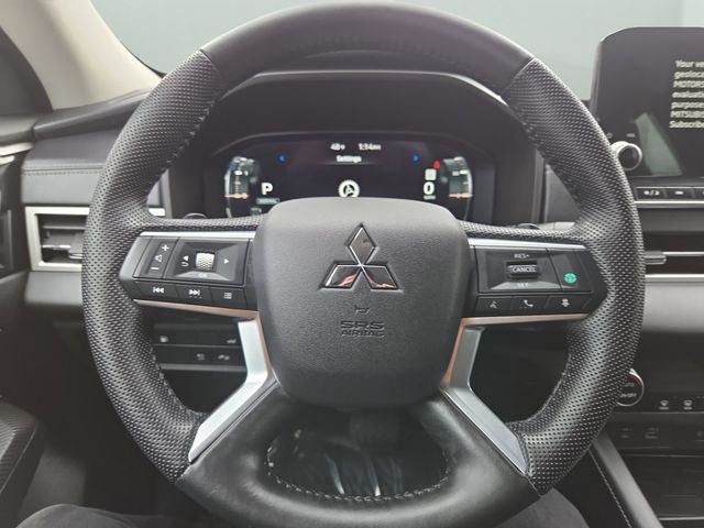 2023 Mitsubishi Outlander Plug-In Hybrid SE - Photo 22