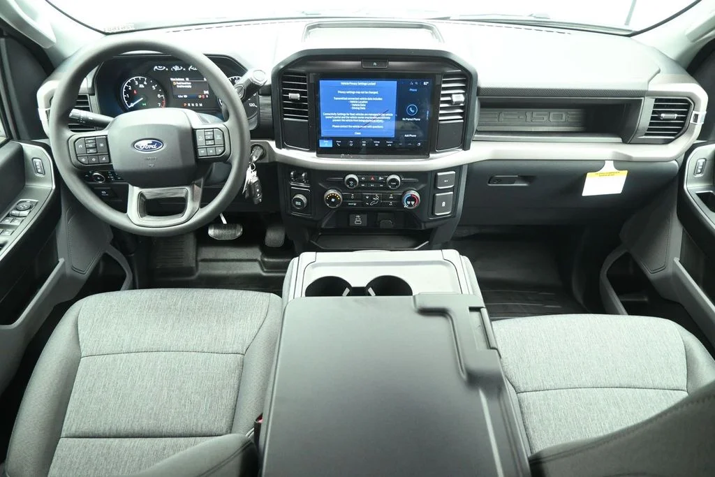New 2026 Oxford White Ford XL image 16
