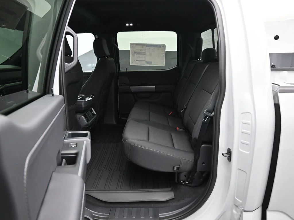 New 2026 Avalanche Ford XLT image 17