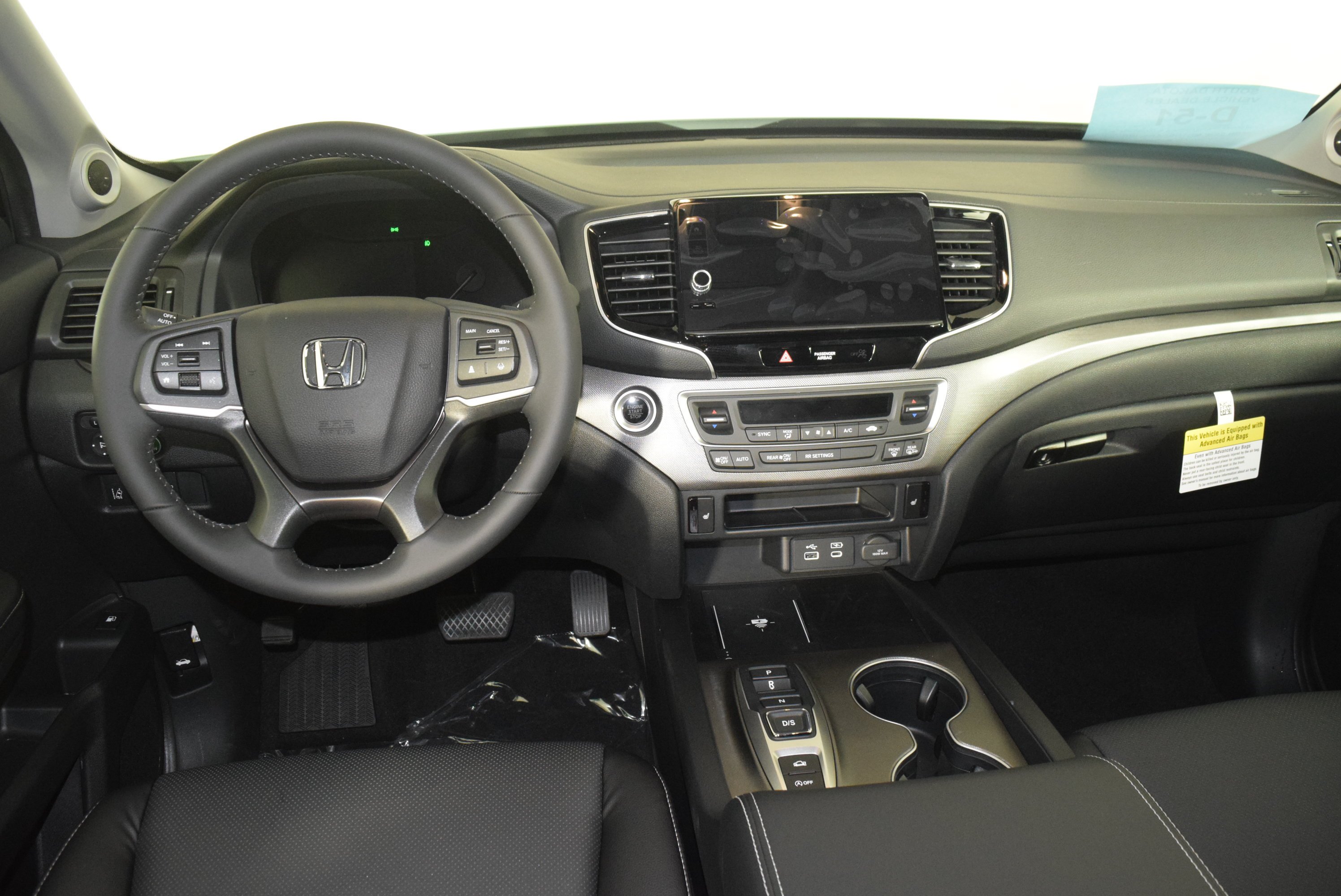 New 2026 Platinum White Pearl Honda RTL image 11
