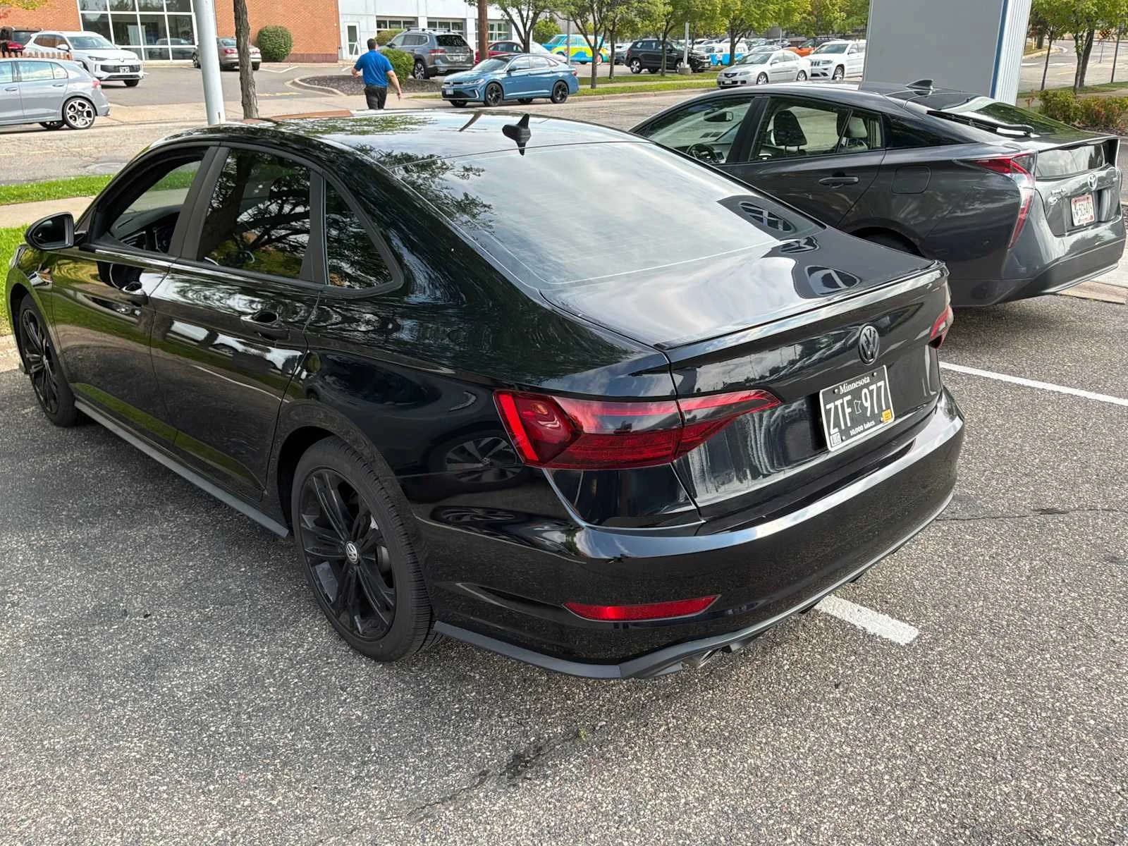 Certified Used 2020 Deep Black Pearl Volkswagen Autobahn image 4