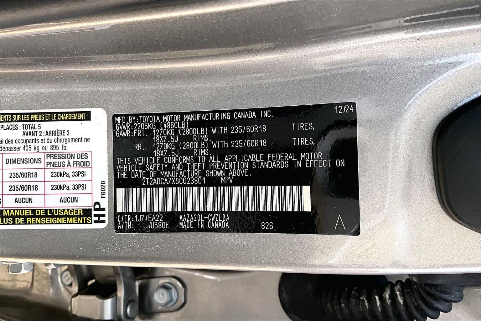Used 2025 Atomic Silver Lexus  image 34