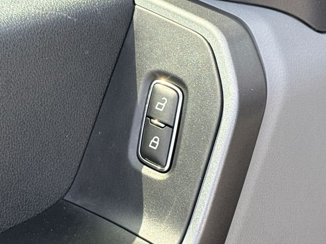 Used 2026 White Ford XL image 21