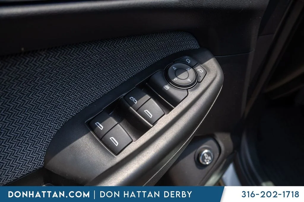 Used 2024 Gray Chevrolet LT image 17