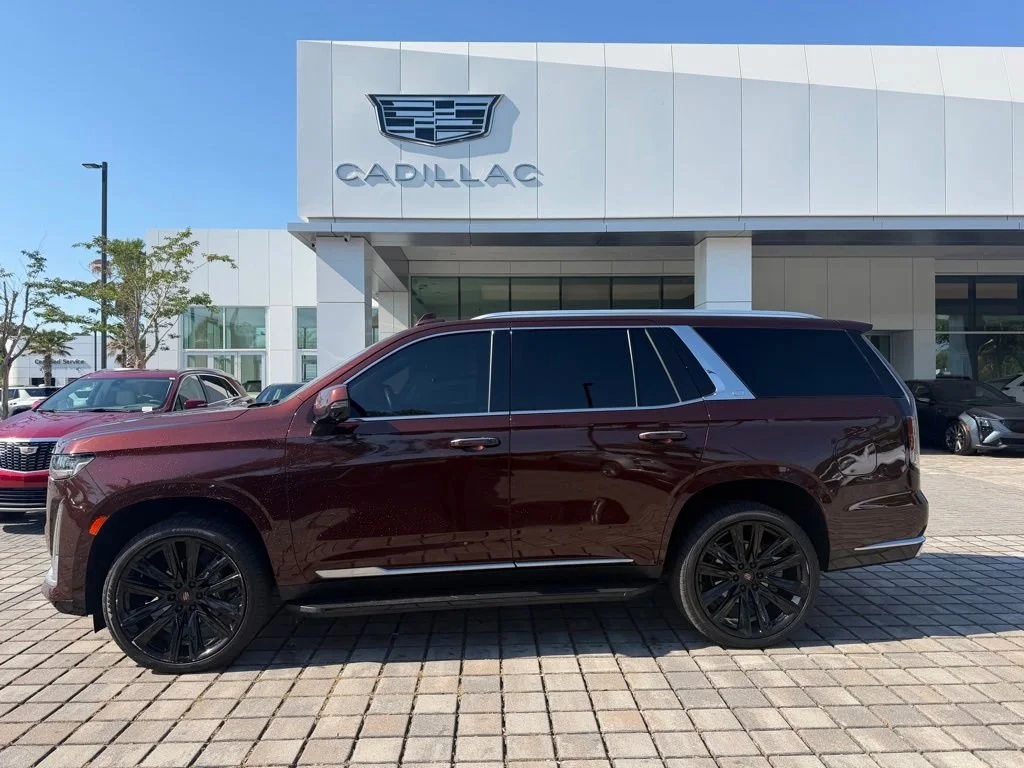 2022 Cadillac Escalade 4WD Premium Luxury's photo