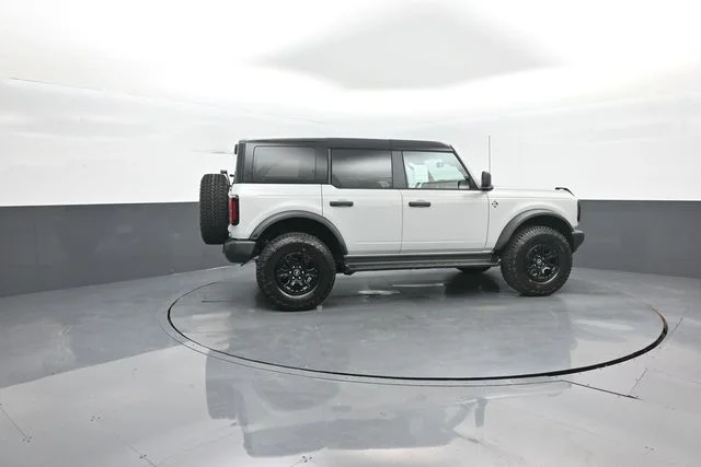 New 2026 Avalanche Gray Ford Outer Banks® image 8
