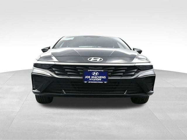 Certified Used 2026 Black Hyundai SEL Sport image 31